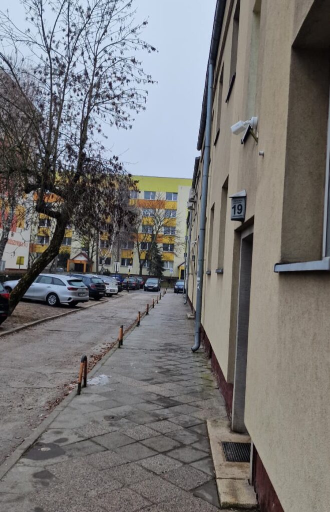 Jak zwiększyliśmy bezpieczeństwo Wspólnoty Mieszkaniowej we Wrocławiu: Case Study Naszej Instalacji Monitoringu